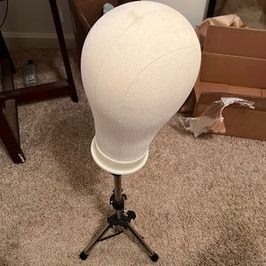 Wig head stand with wig head